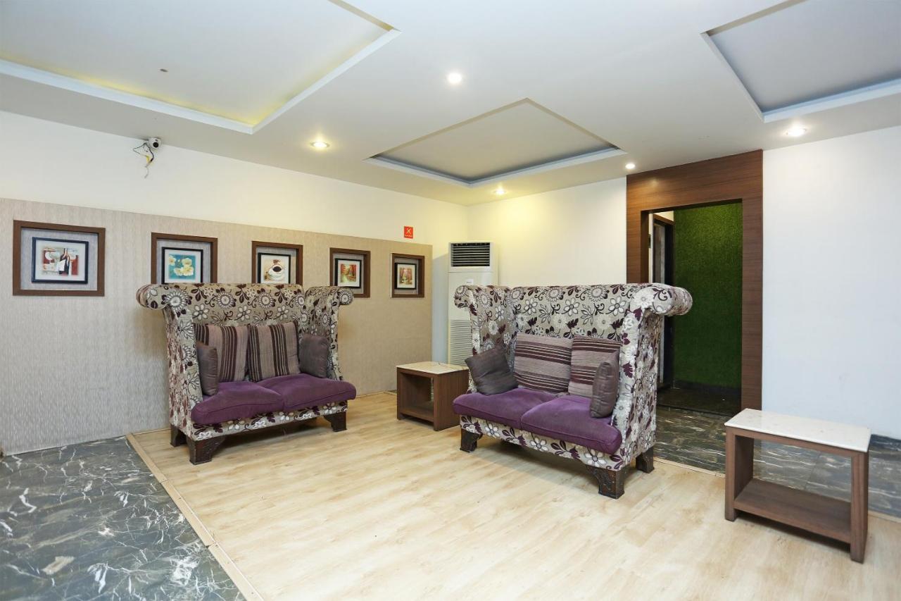 Capital O 3600 Hotel Royal Windsor Kāthgodām 外观 照片